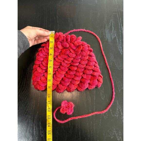 Peruvian Trading Co- Abstract Pink Crochet Beanie- with flower tassel tightener - Picture 3 of 8
